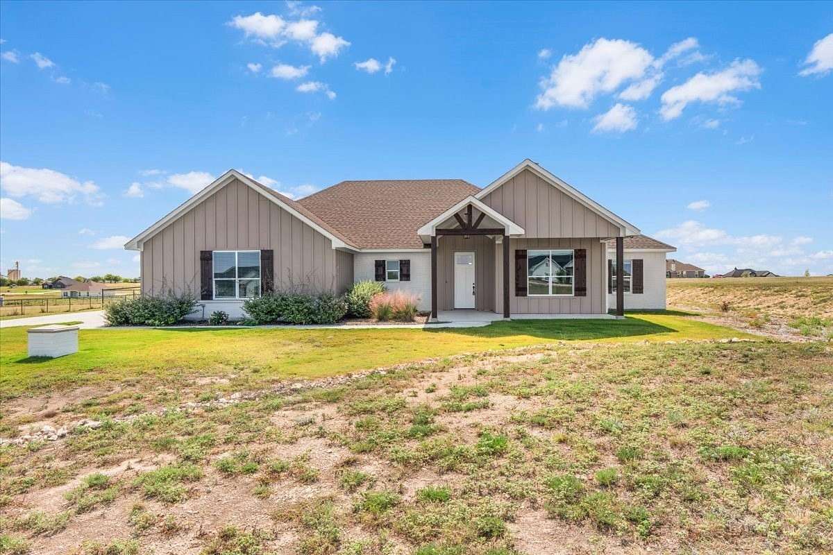 2 Acres of Land with Home for Sale in Cresson, Texas
