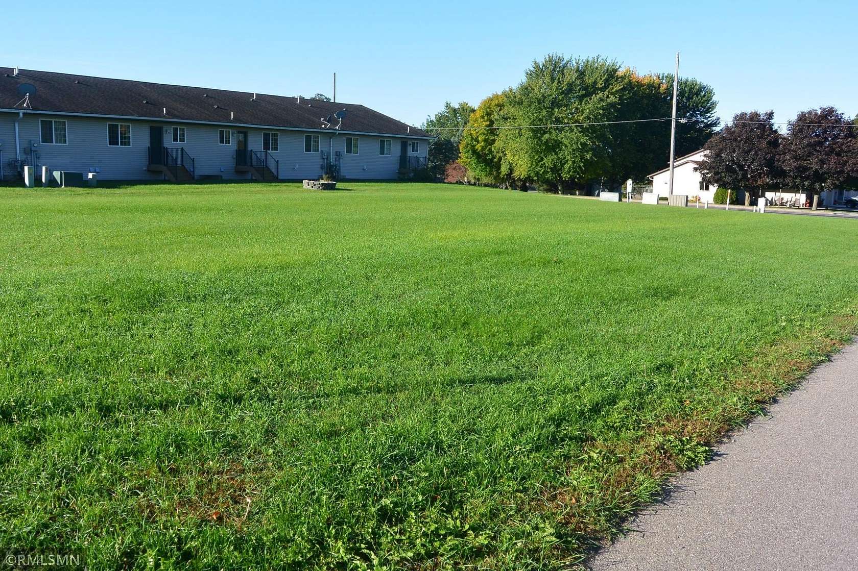 0.3 Acres of Residential Land for Sale in Glencoe, Minnesota