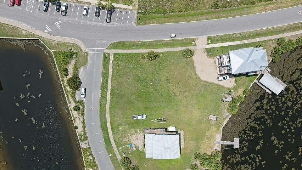 0.16 Acres of Residential Land for Sale in Crawfordville, Florida