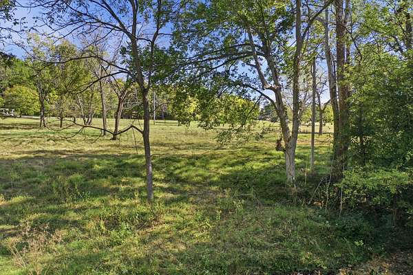 5.5 Acres of Land for Sale in Springfield, Tennessee