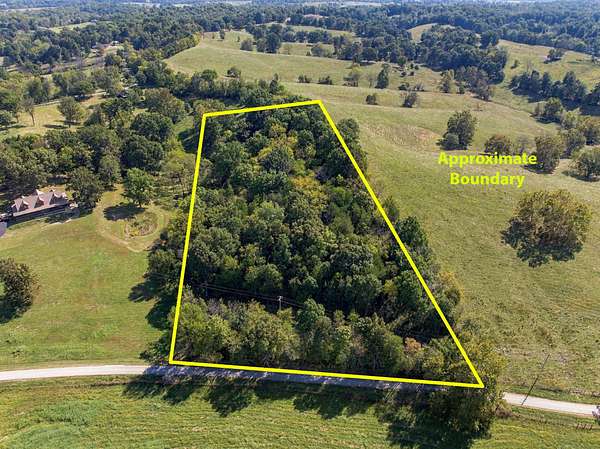4 Acres of Residential Land for Sale in Waddy, Kentucky