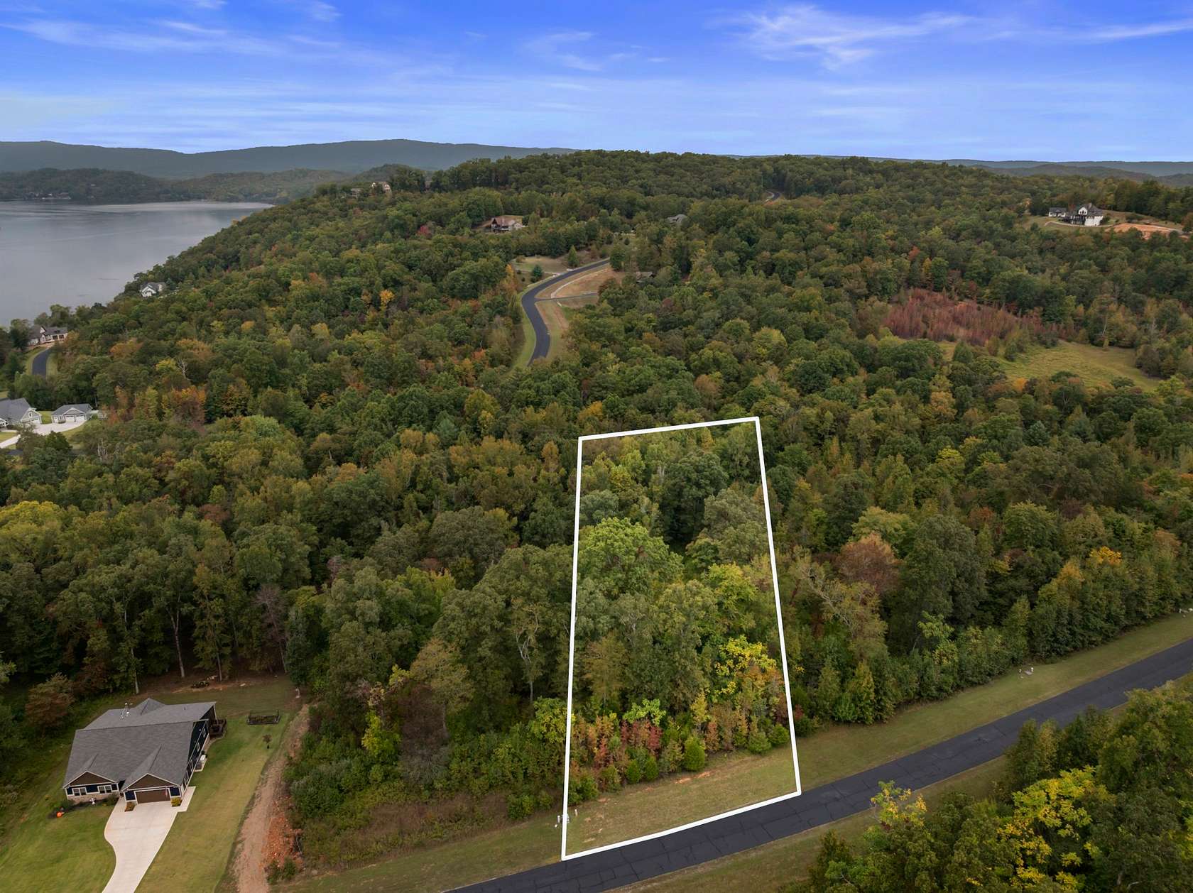 1.17 Acres of Residential Land for Sale in Rockwood, Tennessee