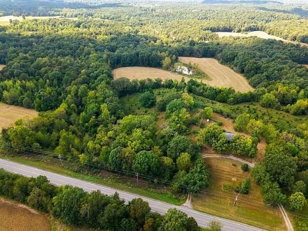 25 Acres of Recreational & Residential Land for Sale in Dickson, Tennessee