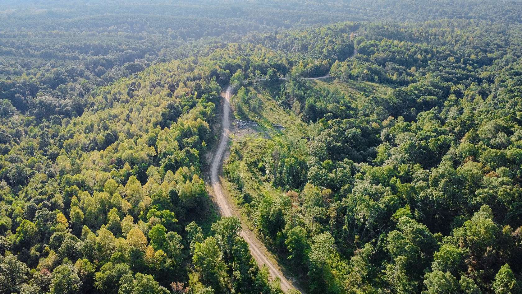 157 Acres of Recreational & Residential Land for Sale in Dover, Tennessee