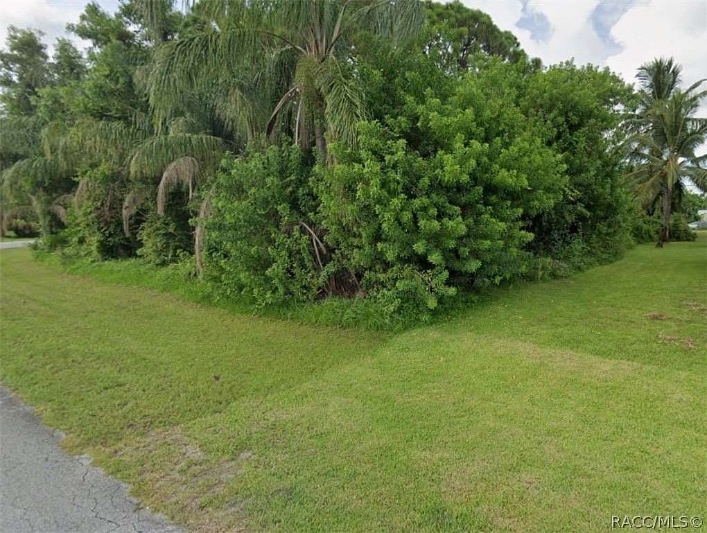 0.28 Acres of Residential Land for Sale in Port St. Lucie, Florida