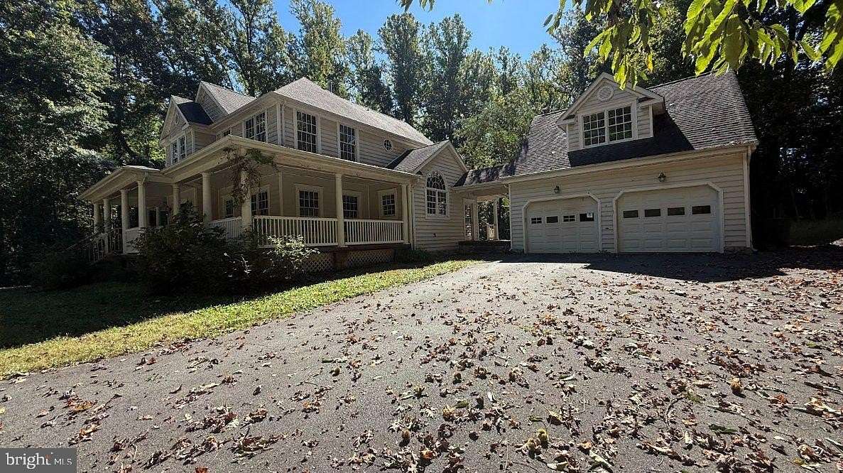 1.88 Acres of Land with Home for Sale in Fairfax, Virginia
