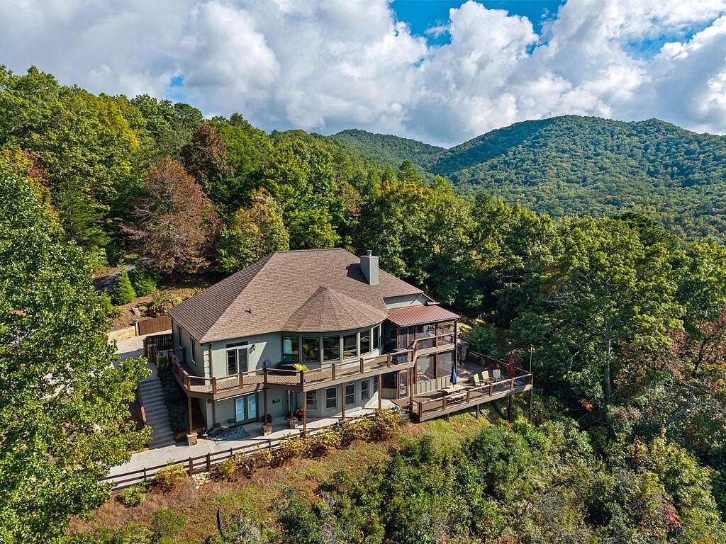 2 Acres of Land with Home for Sale in Hiawassee, Georgia