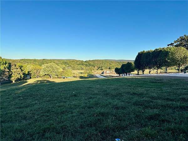 3 Acres of Residential Land for Sale in Prairie Grove, Arkansas