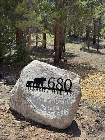 5.66 Acres of Residential Land for Sale in Twin Lakes, Colorado