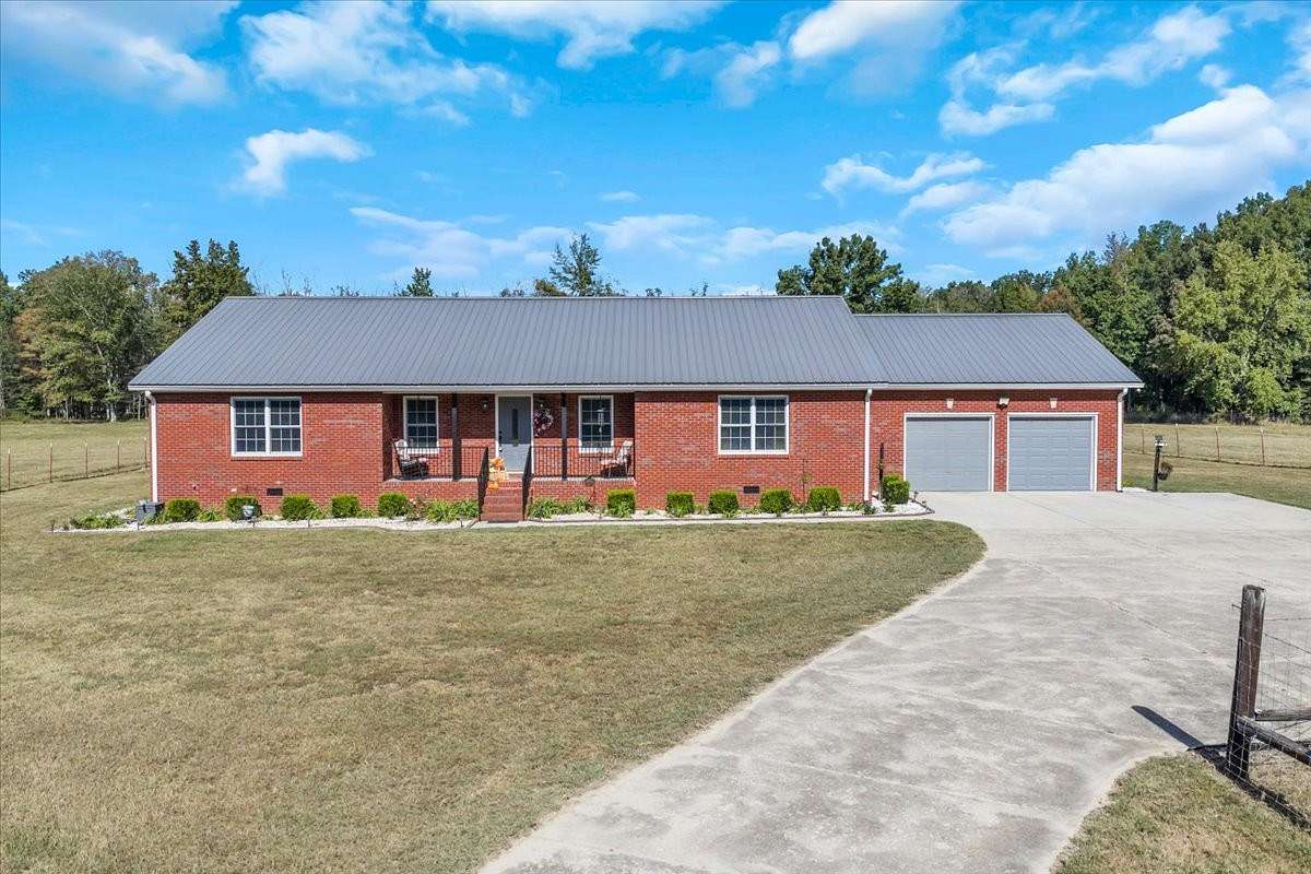 25.7 Acres of Land with Home for Sale in Tullahoma, Tennessee
