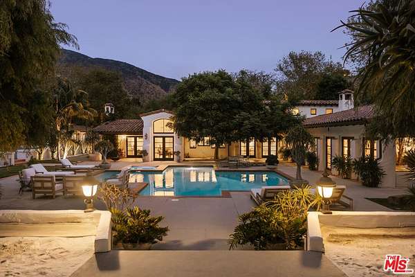 1.58 Acres of Land with Home for Lease in Malibu, California