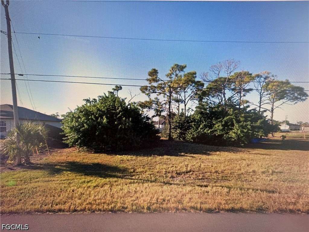 0.3 Acres of Residential Land for Sale in Cape Coral, Florida