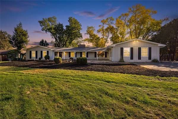 2.4 Acres of Land with Home for Sale in Cedar Rapids, Iowa