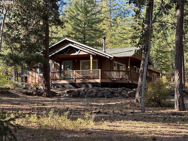5 Acres of Land with Home for Sale in Goldendale, Washington