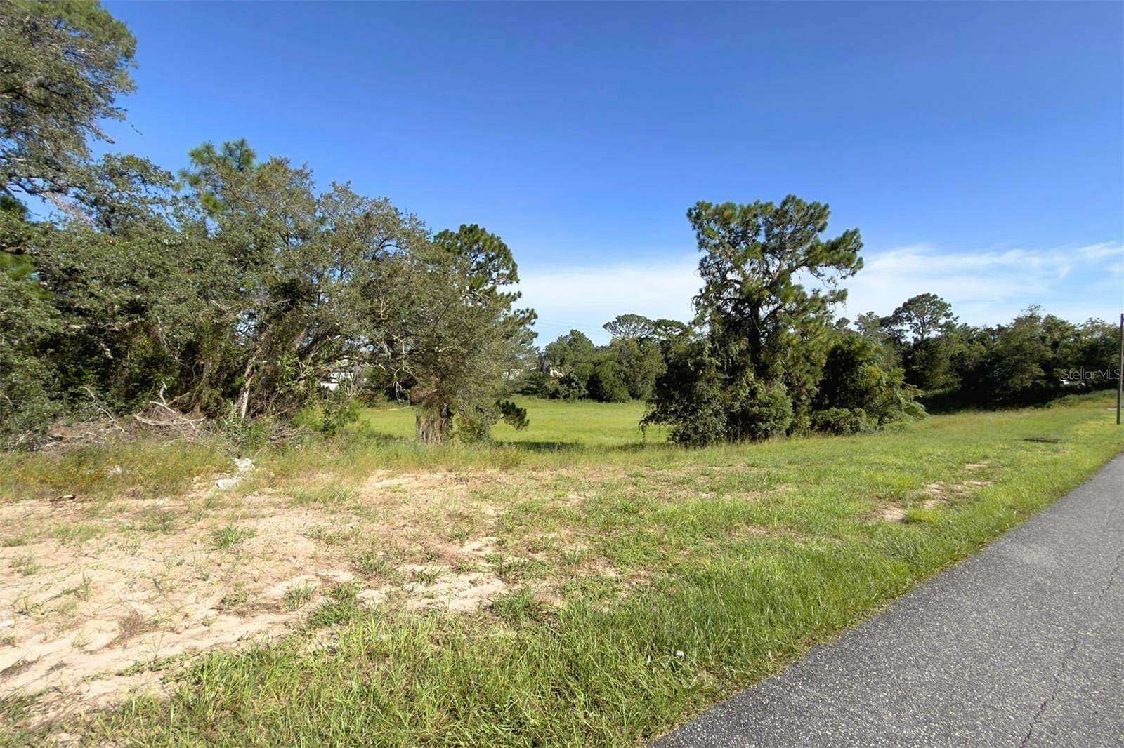 0.35 Acres of Residential Land for Sale in Spring Hill, Florida