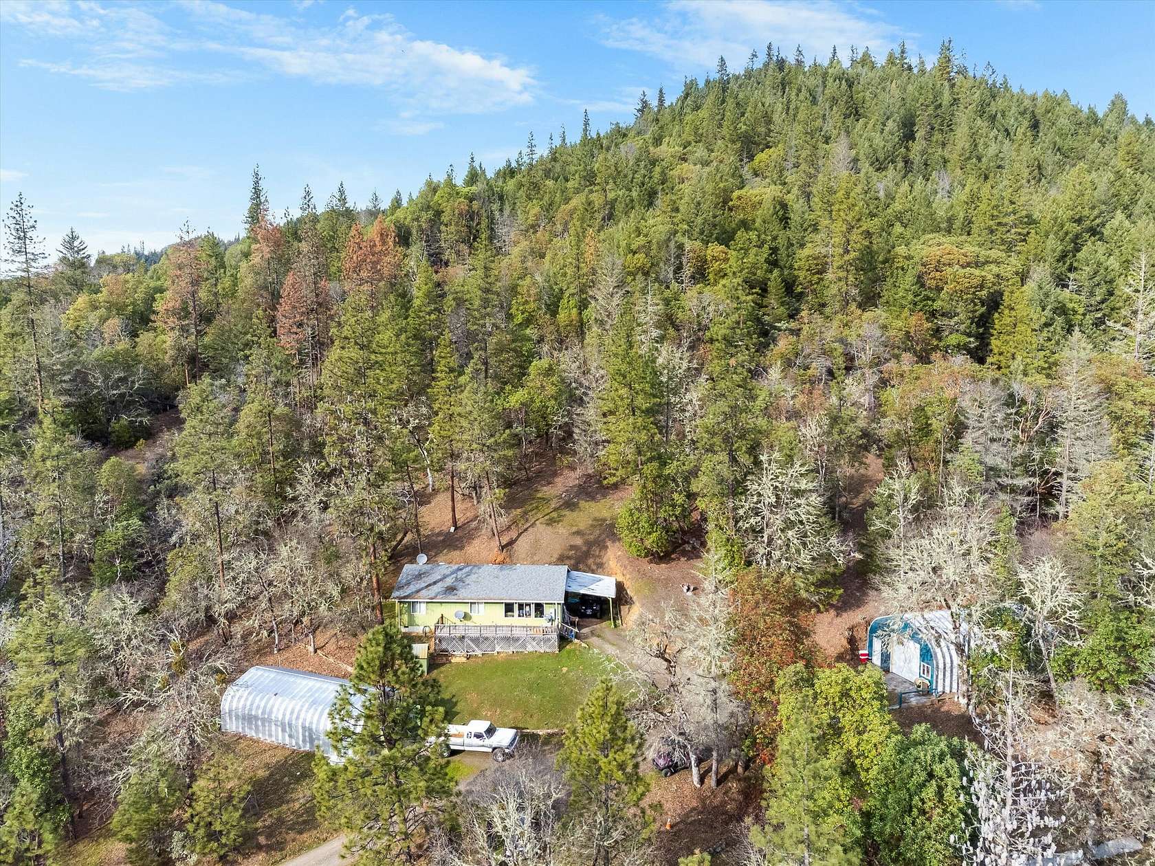 10 Acres of Land with Home for Sale in Rogue River, Oregon