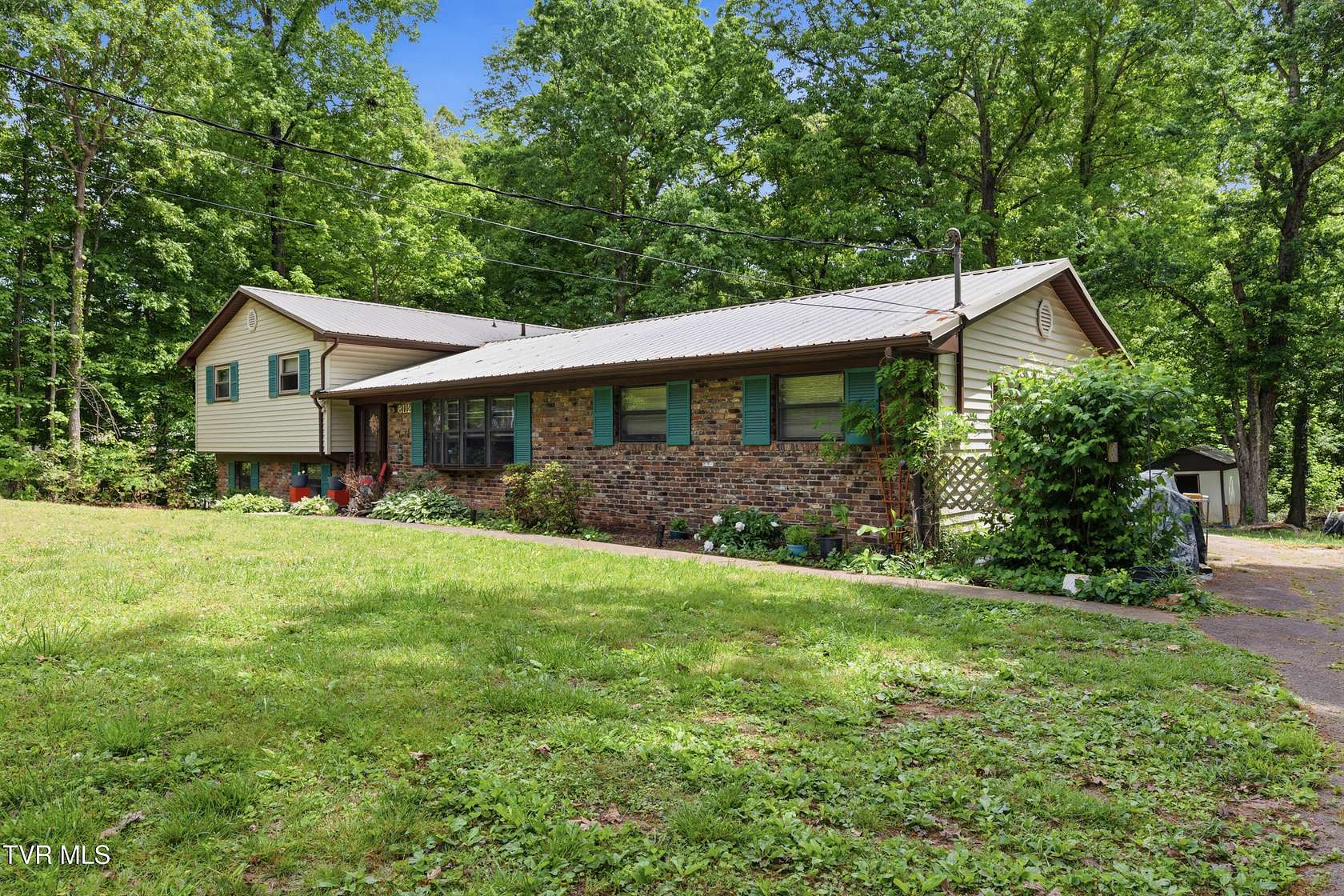 Land with Home for Sale in Knoxville, Tennessee