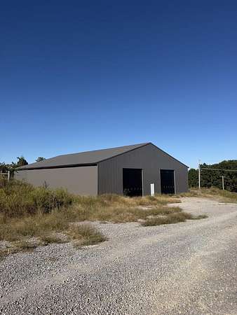 7 Acres of Improved Commercial Land for Lease in Gainesboro, Tennessee