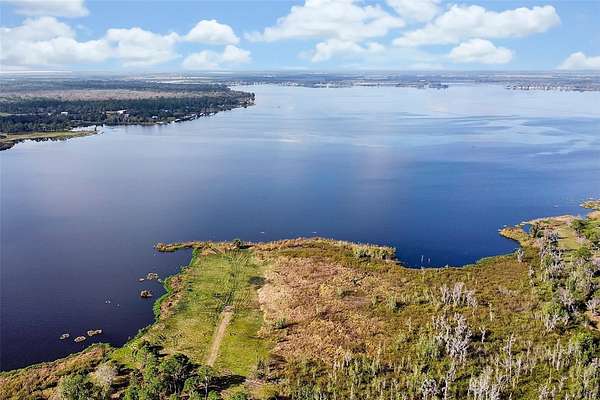 24 Acres of Land for Sale in Fort Meade, Florida