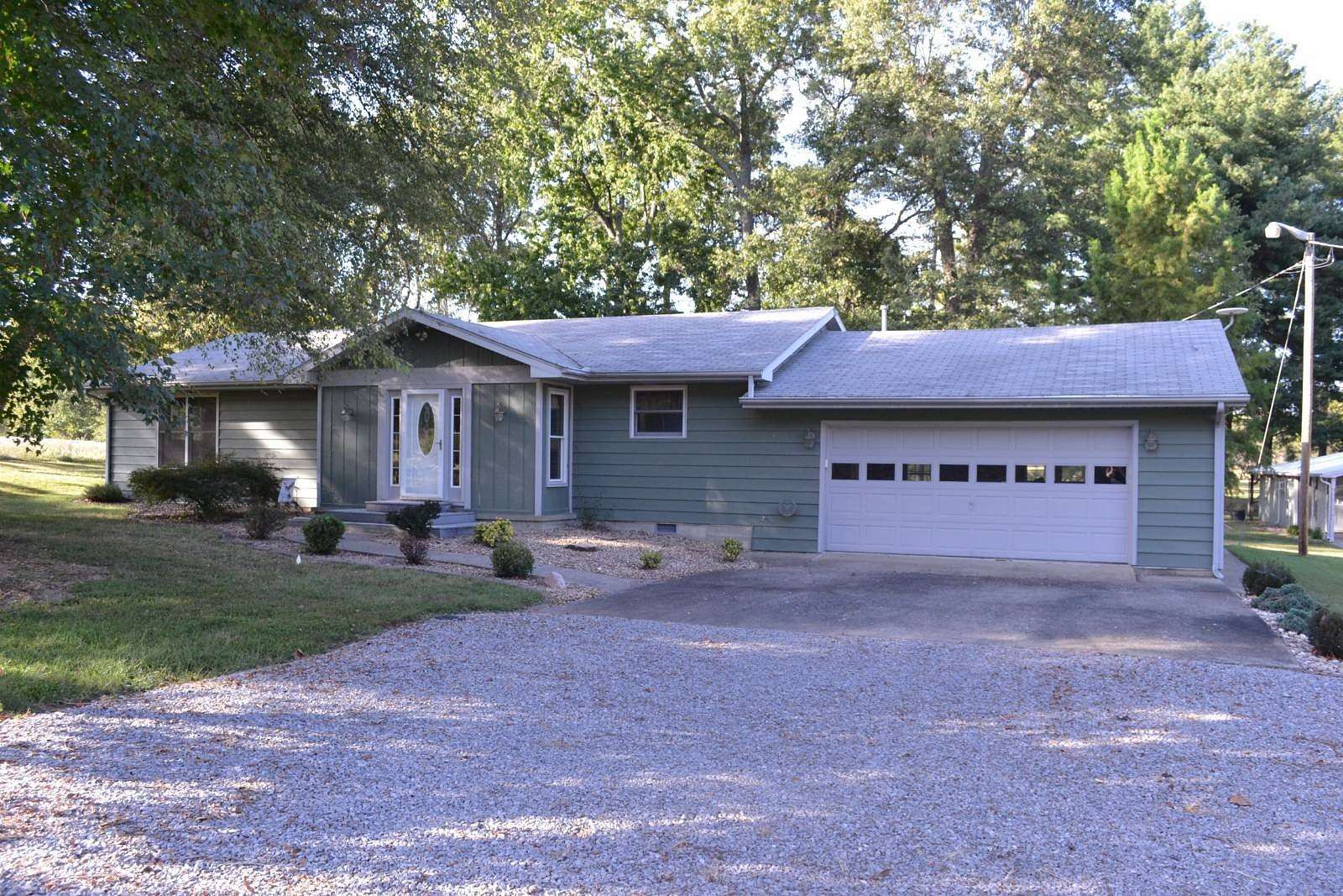 10 Acres of Recreational Land with Home for Sale in Carmi, Illinois