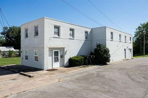 2.25 Acres of Land with Home for Sale in Bartlesville, Oklahoma