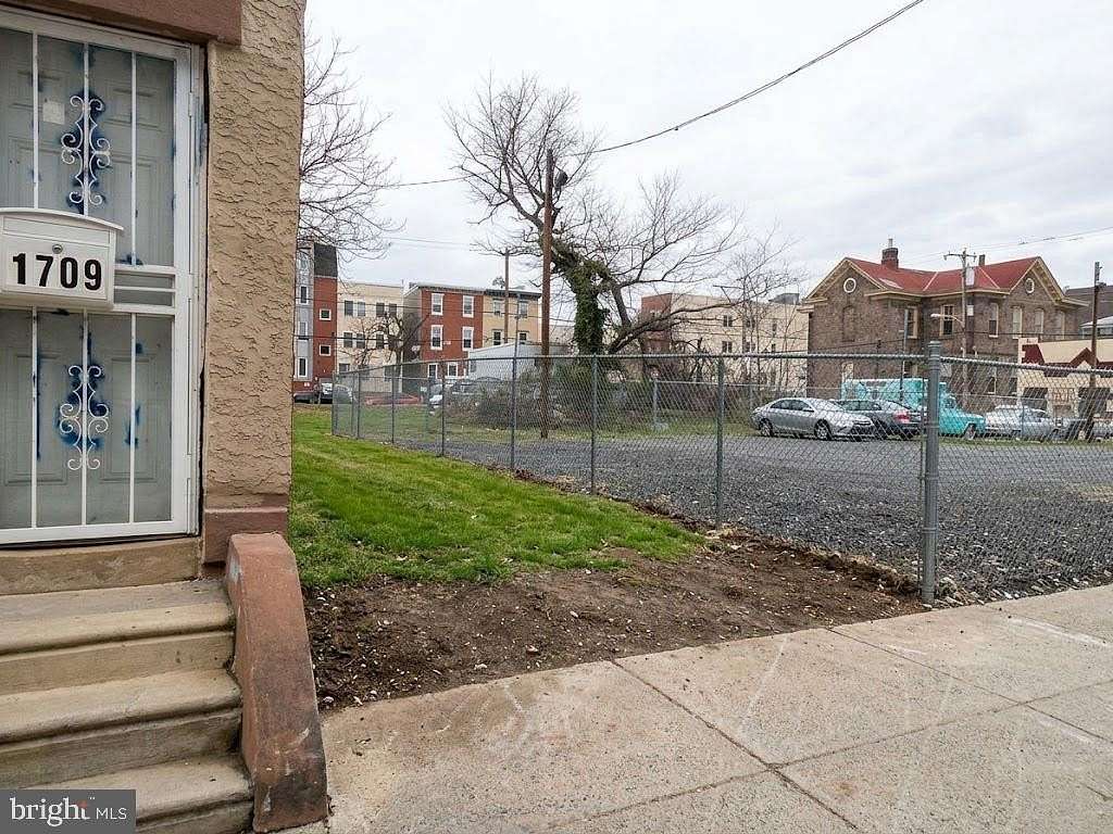 0.02 Acres of Land for Sale in Philadelphia, Pennsylvania