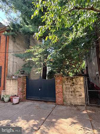 0.05 Acres of Residential Land for Sale in Philadelphia, Pennsylvania