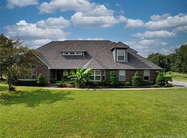 3.8 Acres of Land with Home for Sale in Coweta, Oklahoma