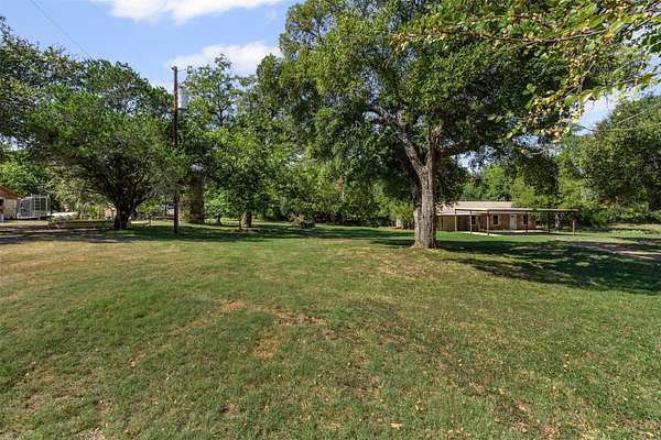 0.39 Acres of Residential Land for Sale in Granbury, Texas