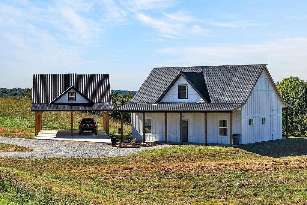 1.66 Acres of Land with Home for Sale in Byrdstown, Tennessee