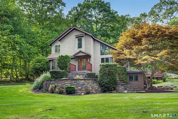 1.5 Acres of Land with Home for Sale in Old Saybrook, Connecticut