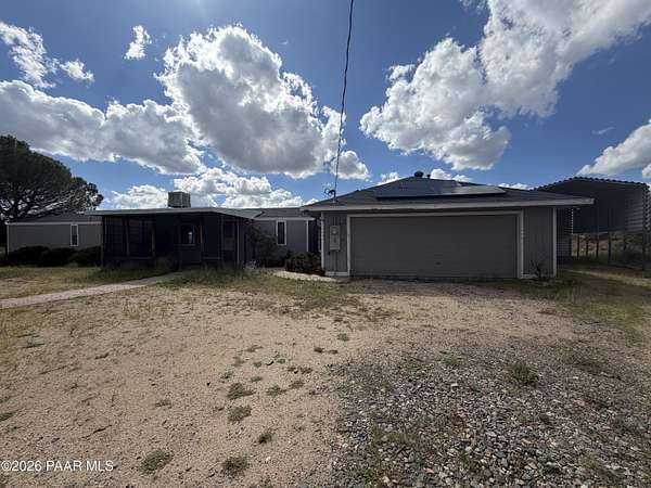 1.63 Acres of Land with Home for Lease in Wilhoit, Arizona