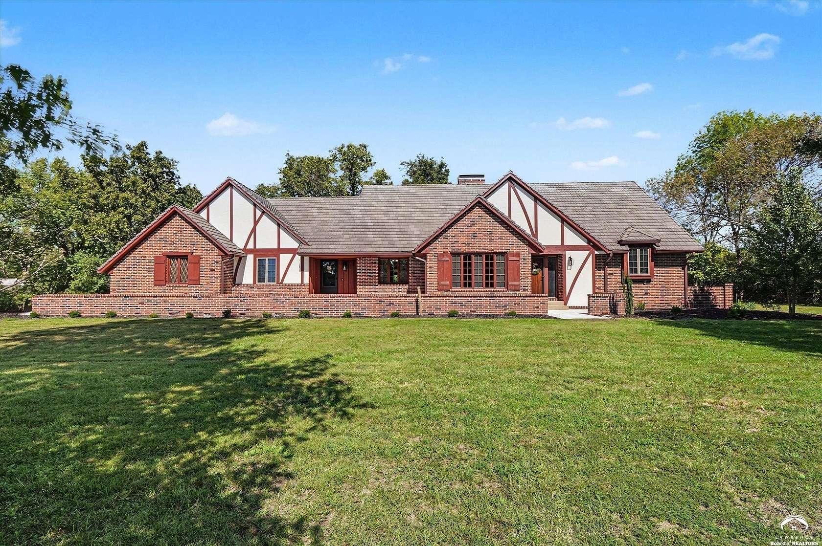 20 Acres of Recreational Land with Home for Sale in Ottawa, Kansas
