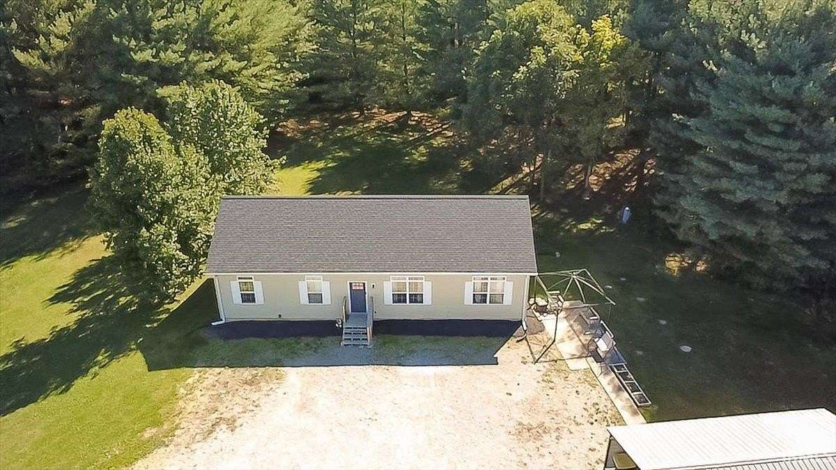 1.56 Acres of Land with Home for Sale in Ellettsville, Indiana