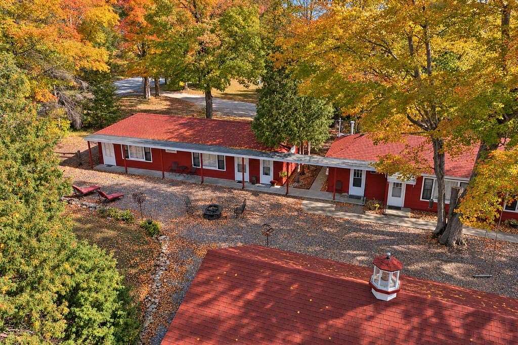 1.68 Acres of Improved Mixed-Use Land for Sale in Ellison Bay, Wisconsin