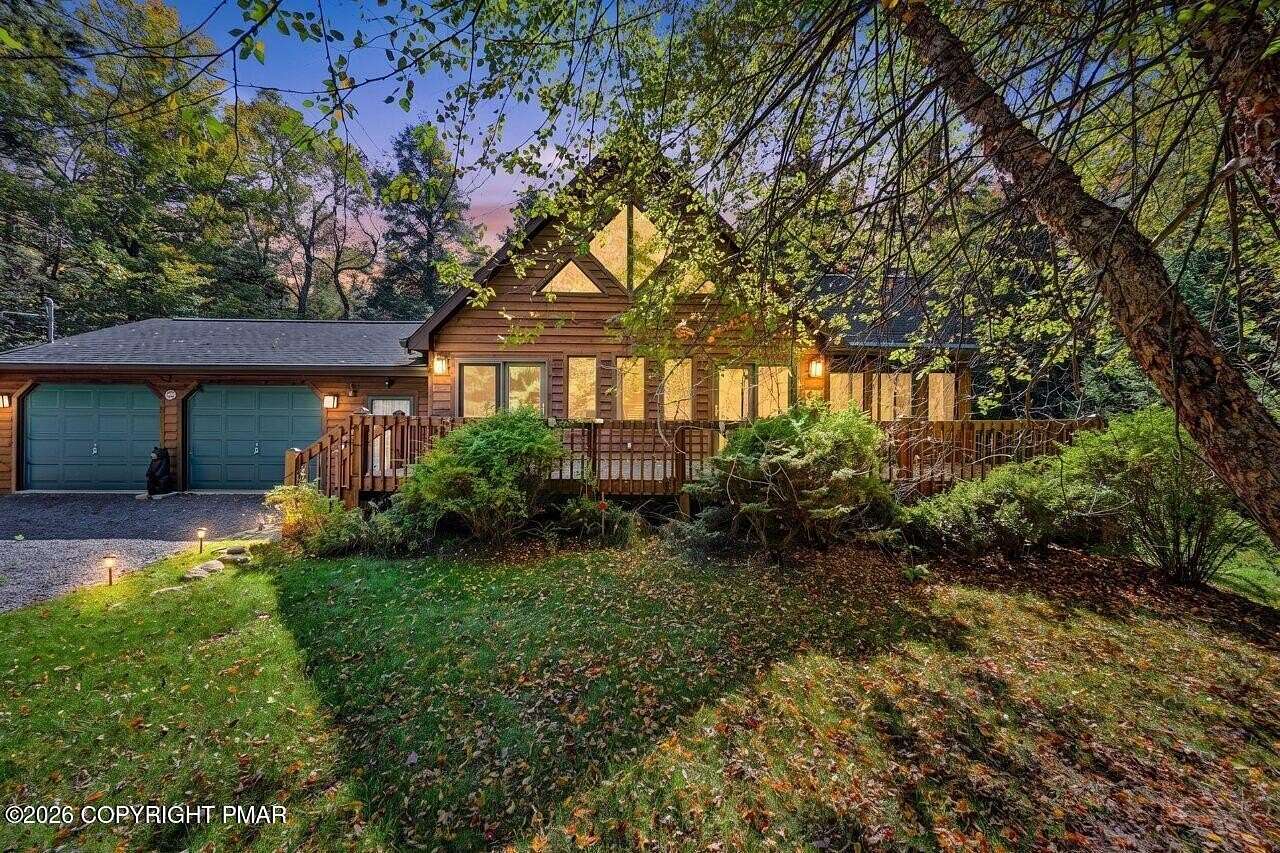 4.64 Acres of Land with Home for Sale in Pocono Lake, Pennsylvania