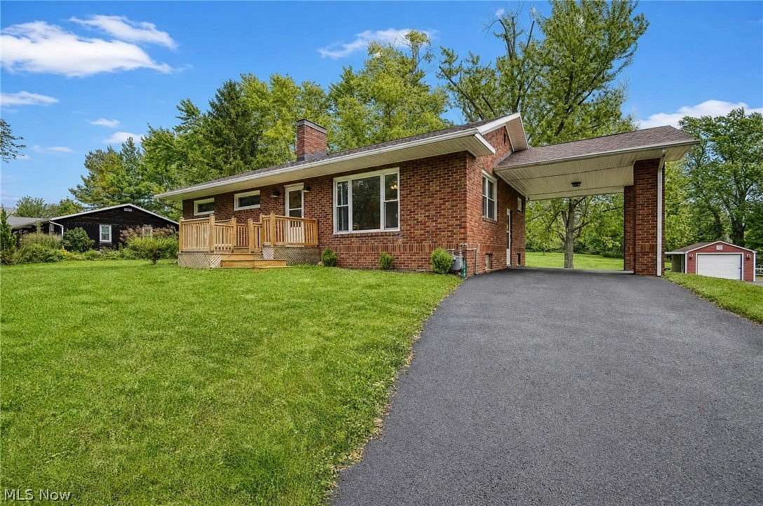 5 Acres of Land with Home for Sale in Ashtabula, Ohio