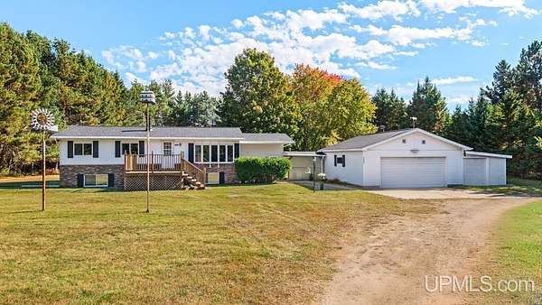 1.75 Acres of Land with Home for Sale in Gladstone, Michigan