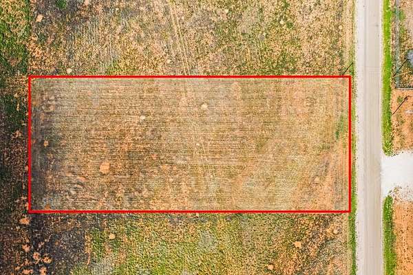 2.27 Acres of Land for Sale in Seminole, Texas