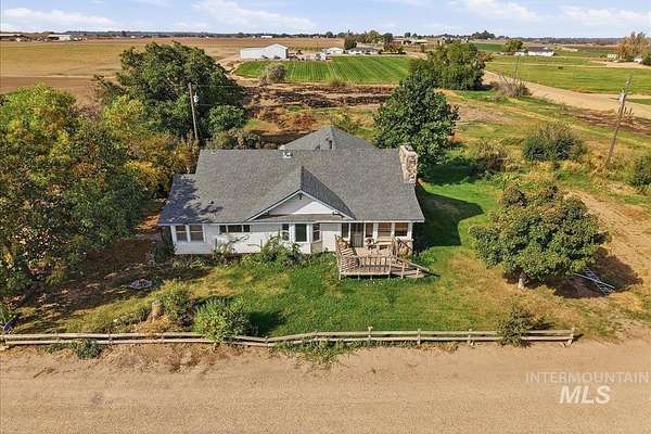 5 Acres of Land with Home for Sale in Caldwell, Idaho