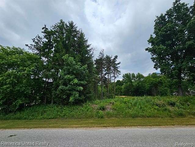 0.51 Acres of Residential Land for Sale in Green Oak Township, Michigan