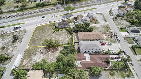 0.06 Acres of Mixed-Use Land for Sale in Riviera Beach, Florida