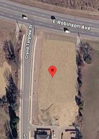 1.53 Acres of Commercial Land for Sale in Springdale, Arkansas