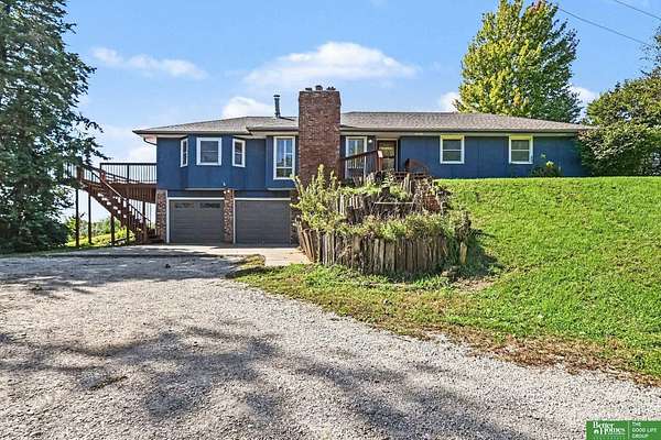 16.5 Acres of Land with Home for Sale in Fort Calhoun, Nebraska