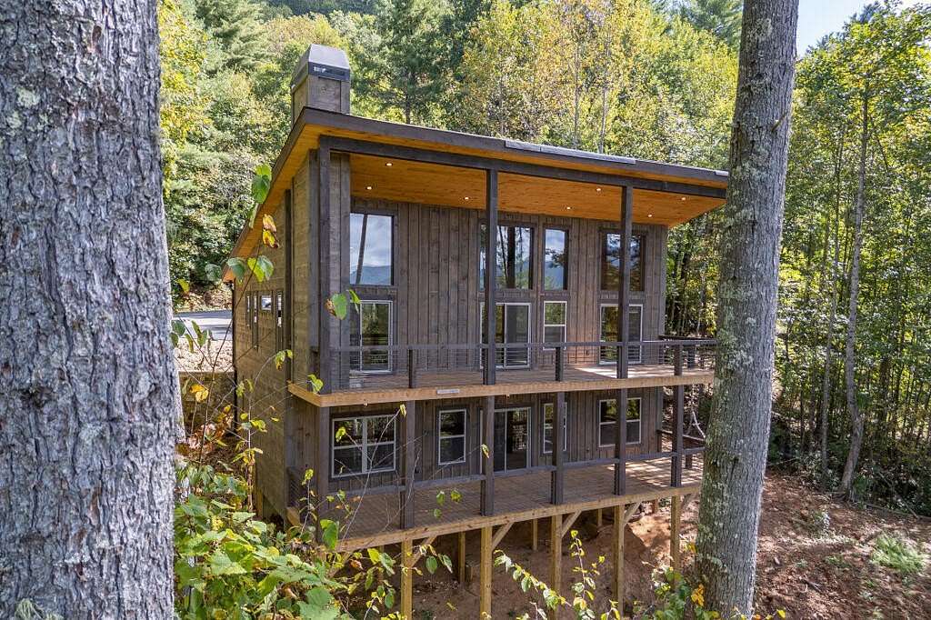 2 Acres of Land with Home for Sale in Epworth, Georgia