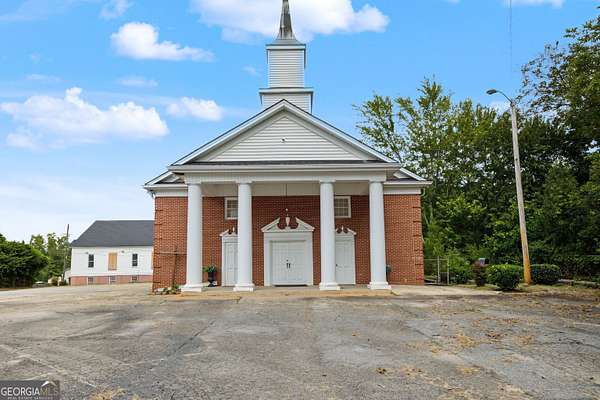 1.5 Acres of Improved Mixed-Use Land for Sale in Newnan, Georgia