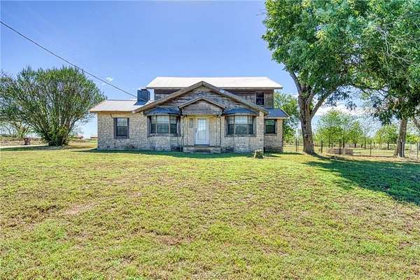 13.5 Acres of Land with Home for Sale in Cameron, Texas