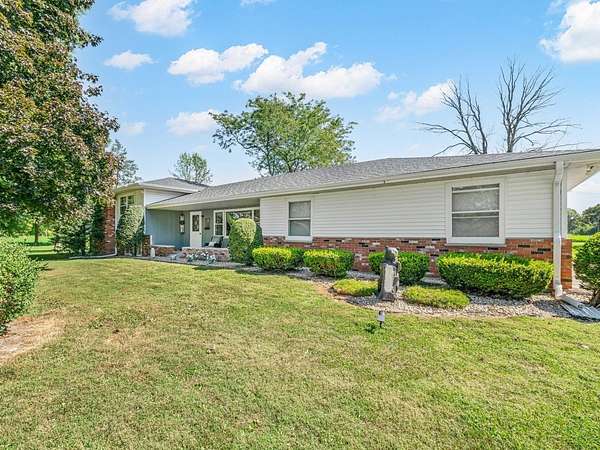 12.1 Acres of Land with Home for Sale in Mendota, Illinois