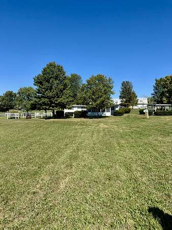 5 Acres of Land with Home for Sale in Harrodsburg, Kentucky