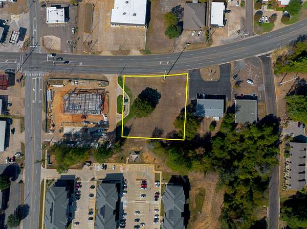 0.87 Acres of Commercial Land for Sale in Longview, Texas